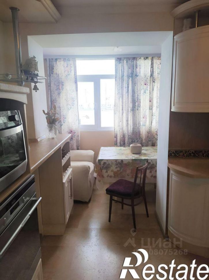 2-комн квартира улица Адмирала Юмашева, 3,  д. 3