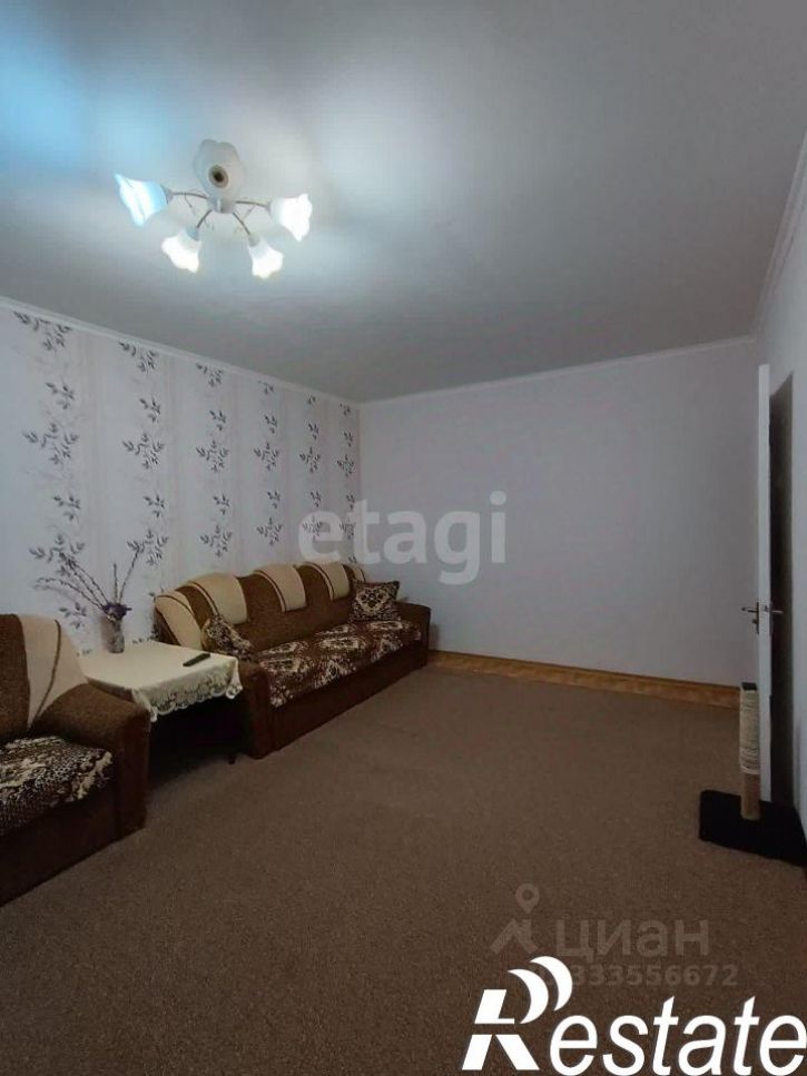 3-комн квартира Авиационная улица, 1,  д. 1