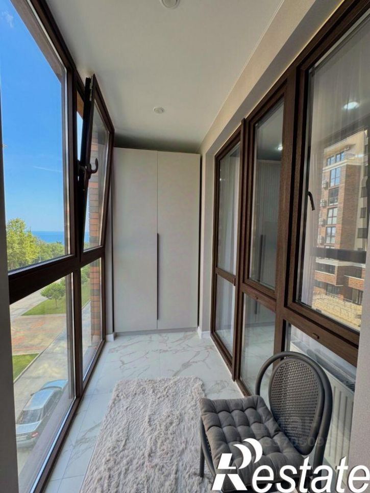 2-комн квартира улица Авроры, 77 к1,  д. 77 к1