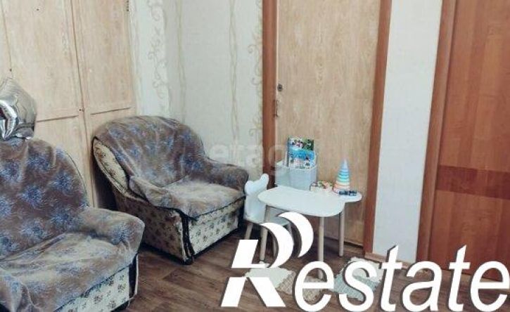 3-комн квартира улица Первушина, 12,  д. 12