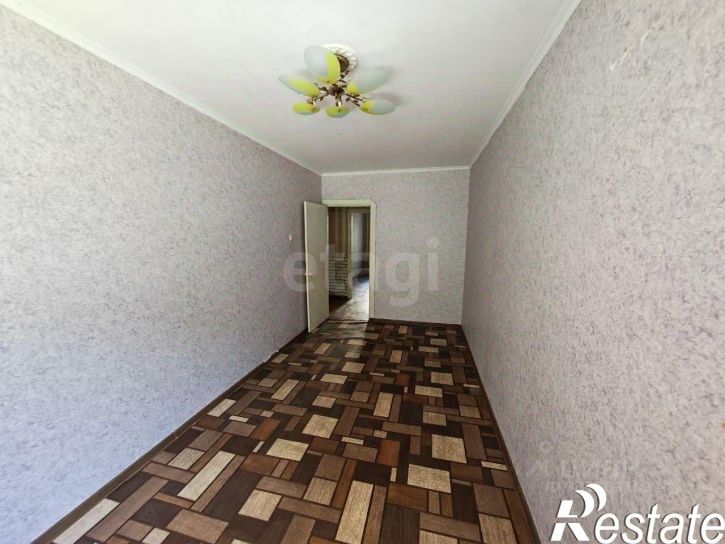 2-комн квартира улица Сморжевского, 4,  д. 4