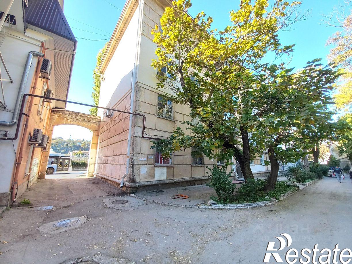 Сдать комнату за 10 000 рублей на улица Героев Севастополя, 14