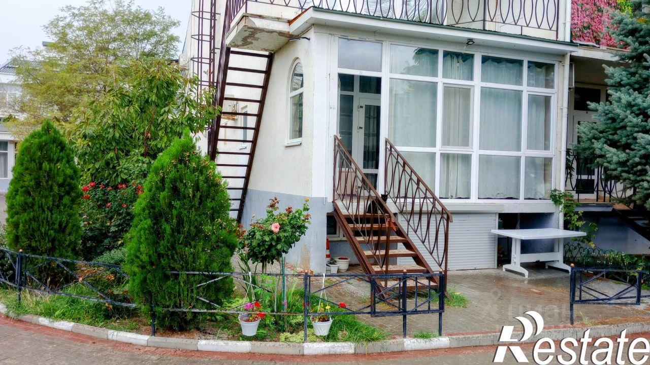 Сдать дачу, дом, коттедж за 40 000 рублей на улица Ленина, 142А