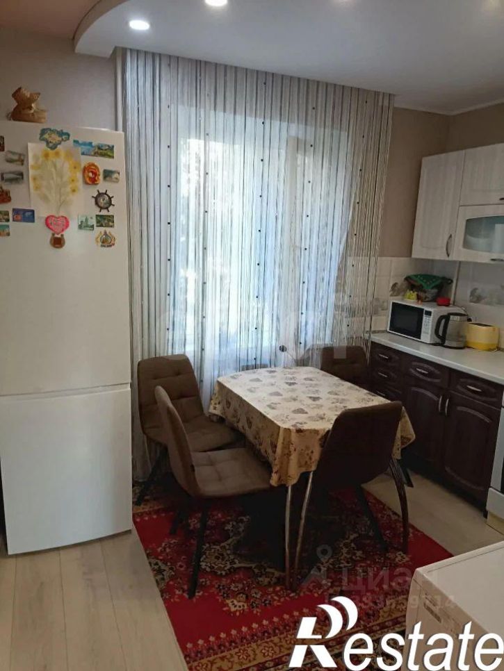 2-комн квартира 1-й микрорайон, 31,  д. 31