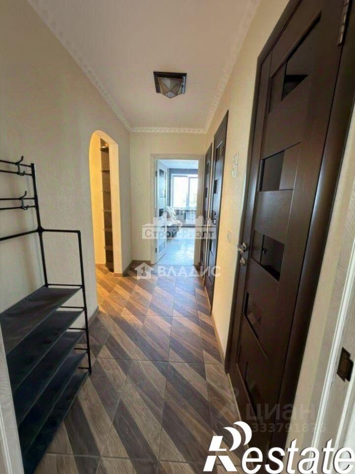 3-комн квартира улица Блюхера, 15,  д. 15