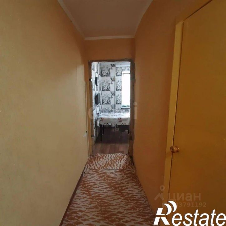 2-комн квартира 8-й микрорайон, 8,  д. 8