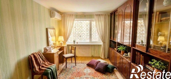 2-комн квартира Маратовская улица, 14,  д. 14
