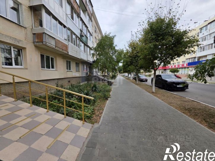 Торговое помещение улица Кузнецова, 14,  д. 14