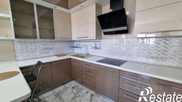 3-комн квартира Южная улица, 70,  д. 70