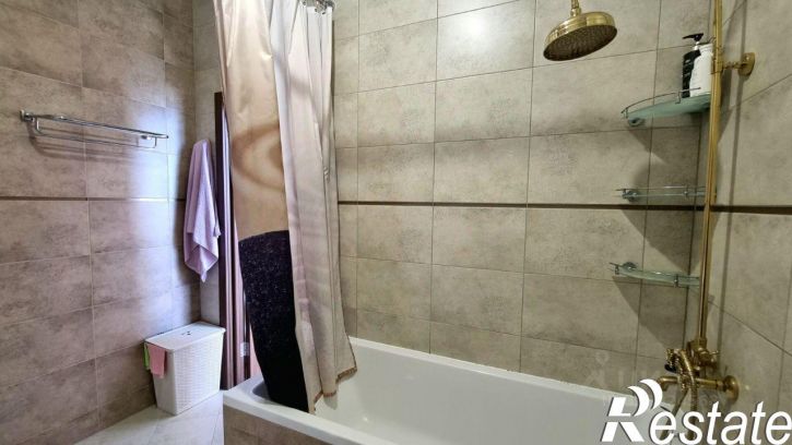 3-комн квартира Южная улица, 70,  д. 70