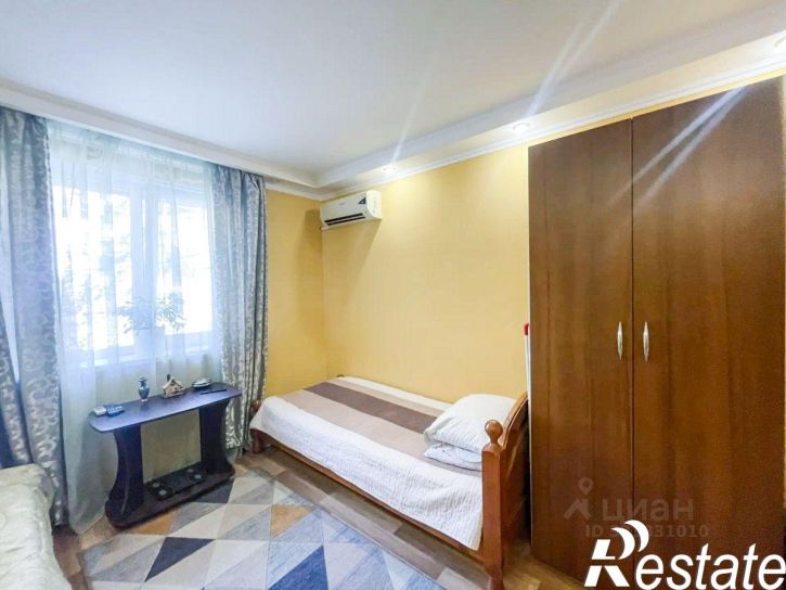 2-комн квартира Алупкинское шоссе, 34,  д. 34