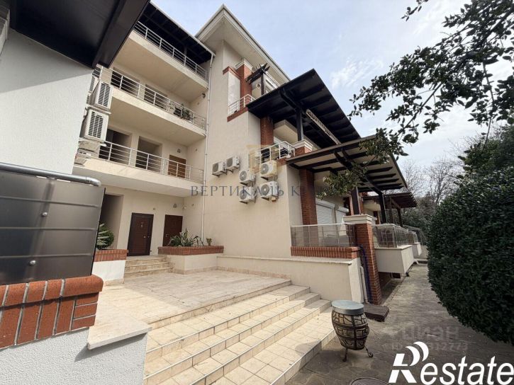 3-комн квартира улица Мориса Тореза, 18,  д. 18