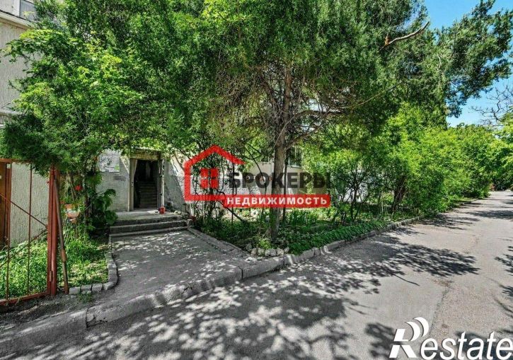 2-комн квартира улица Репина, 10,  д. 10