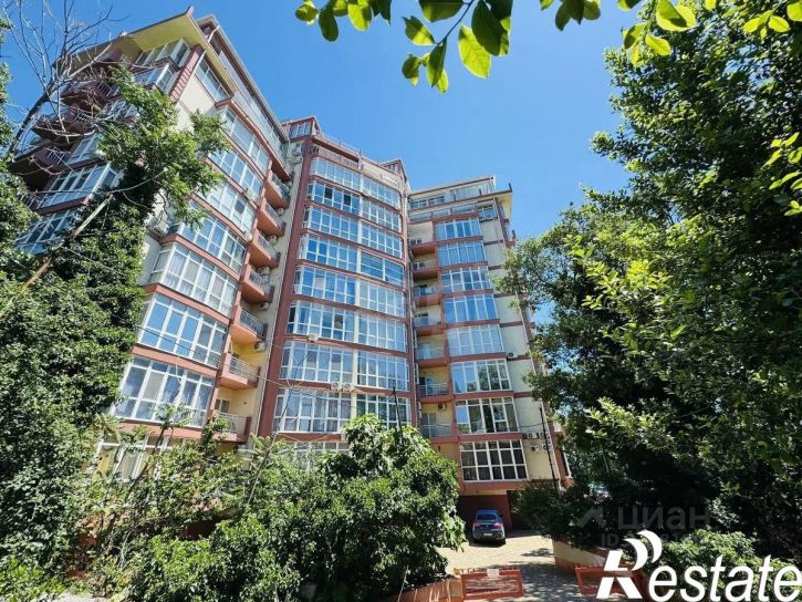3-комн квартира улица Владимира Луговского, 22,  д. 22