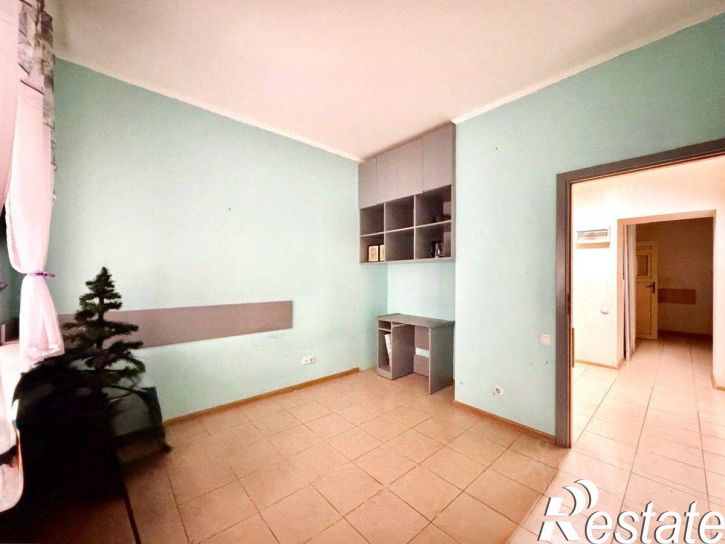 2-комн квартира Партенитская улица, 7,  д. 7