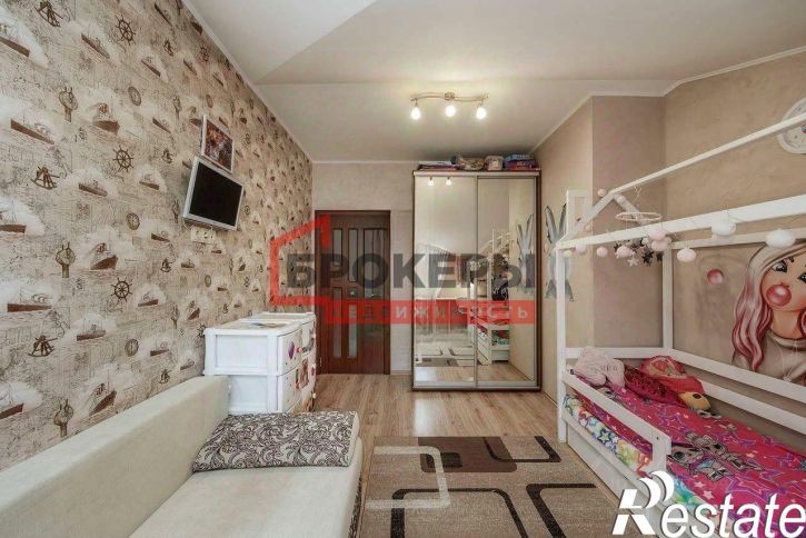 2-комн квартира улица Степаняна, 8,  д. 8