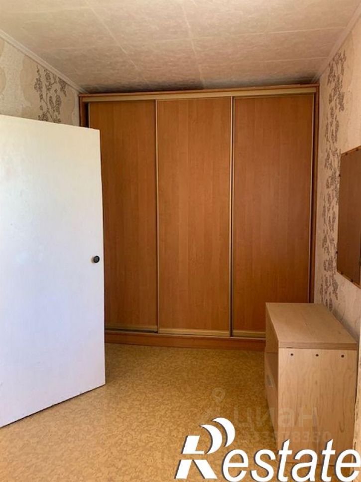 2-комн квартира Коммунистическая улица, 15,  д. 15