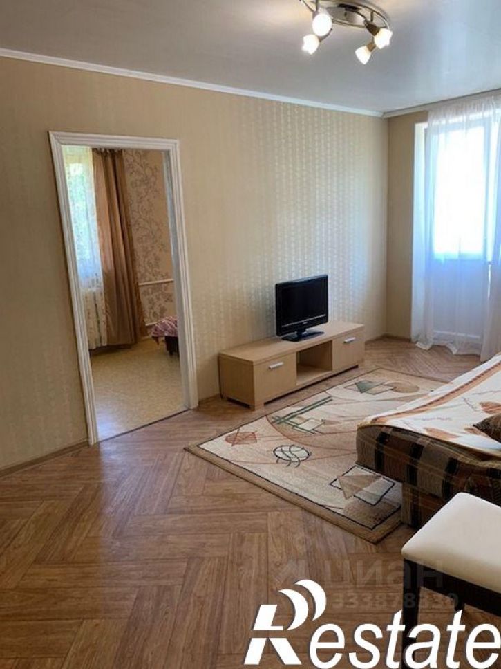 2-комн квартира Коммунистическая улица, 15,  д. 15