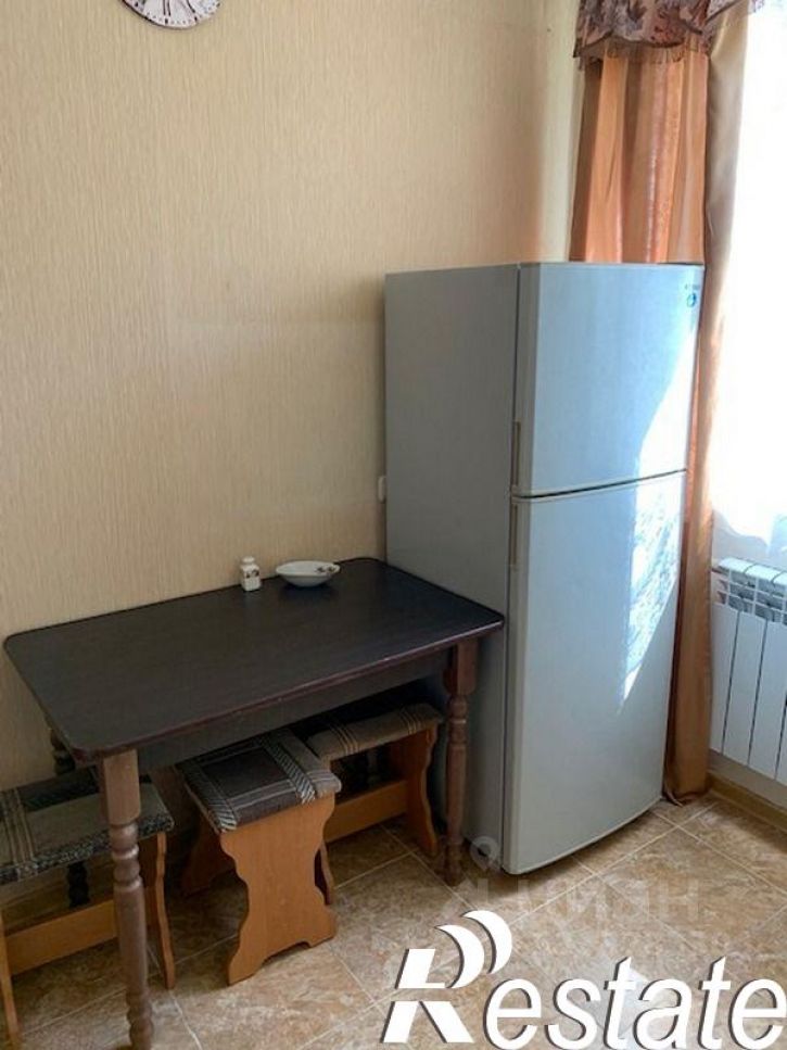 2-комн квартира Коммунистическая улица, 15,  д. 15