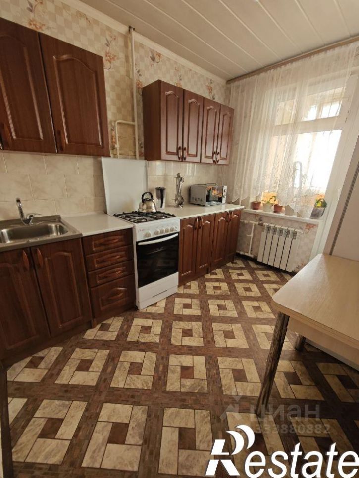 2-комн квартира проспект Генерала Острякова, 184,  д. 184