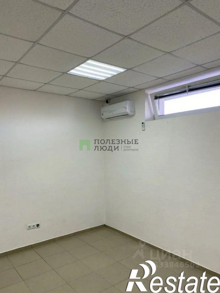 Торговое помещение Античный проспект, 52,  д. 52