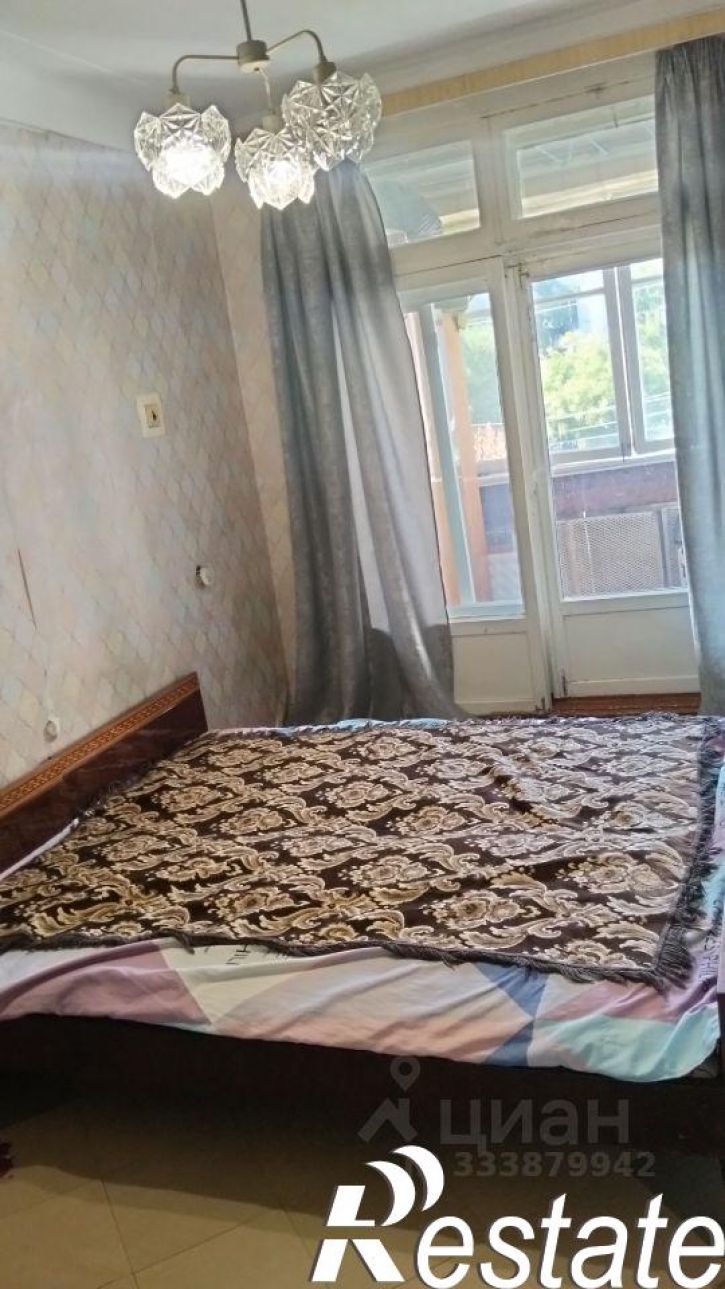 3-комн квартира улица Степаняна, 15,  д. 15