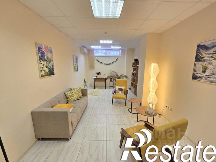 Сдать офис, помещение под офис за 20 700 рублей на улица Кулакова, 57