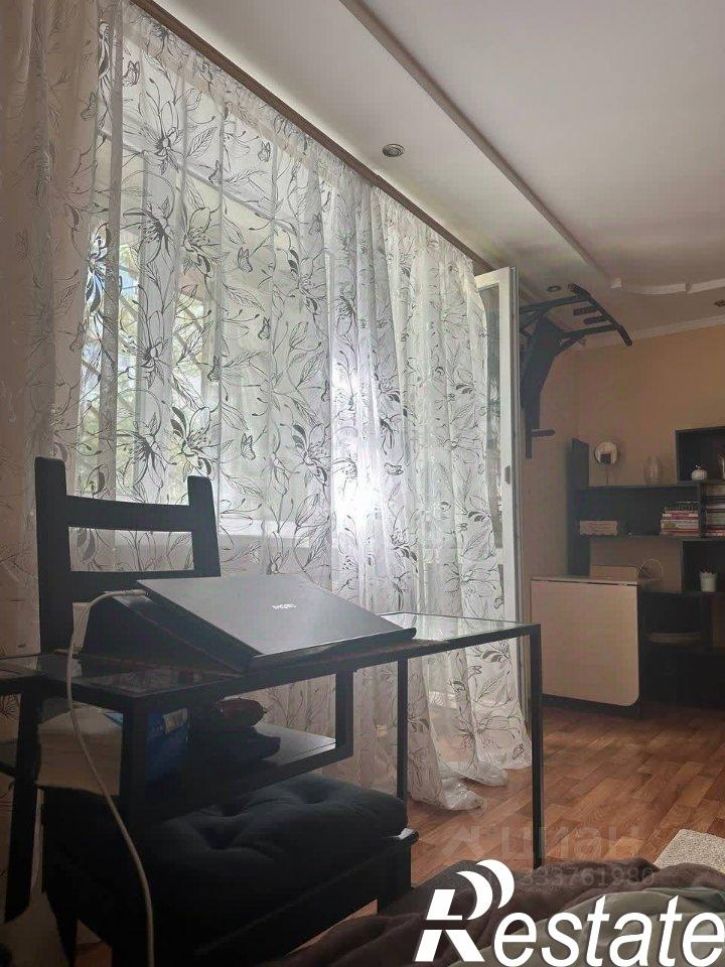 1-комн квартира улица Гагарина, 10,  д. 10