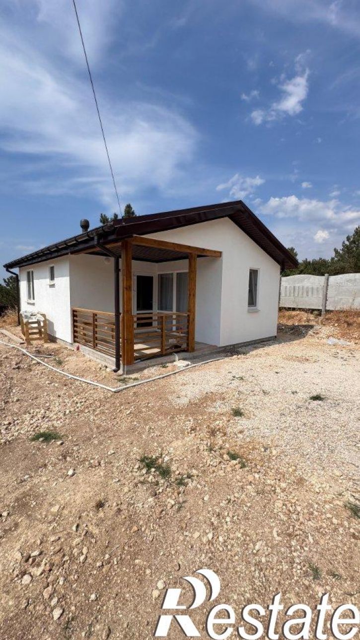 Коттедж/дом Монастырское шоссе, 30,  д. 30