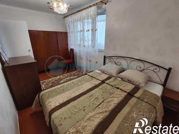 3-комн квартира улица Глухова, 3,  д. 3