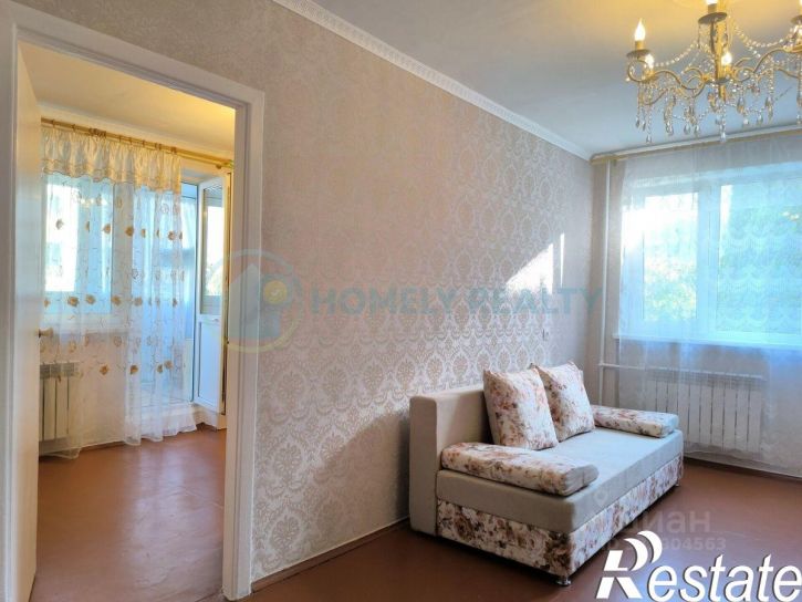 3-комн квартира улица Глухова, 3,  д. 3
