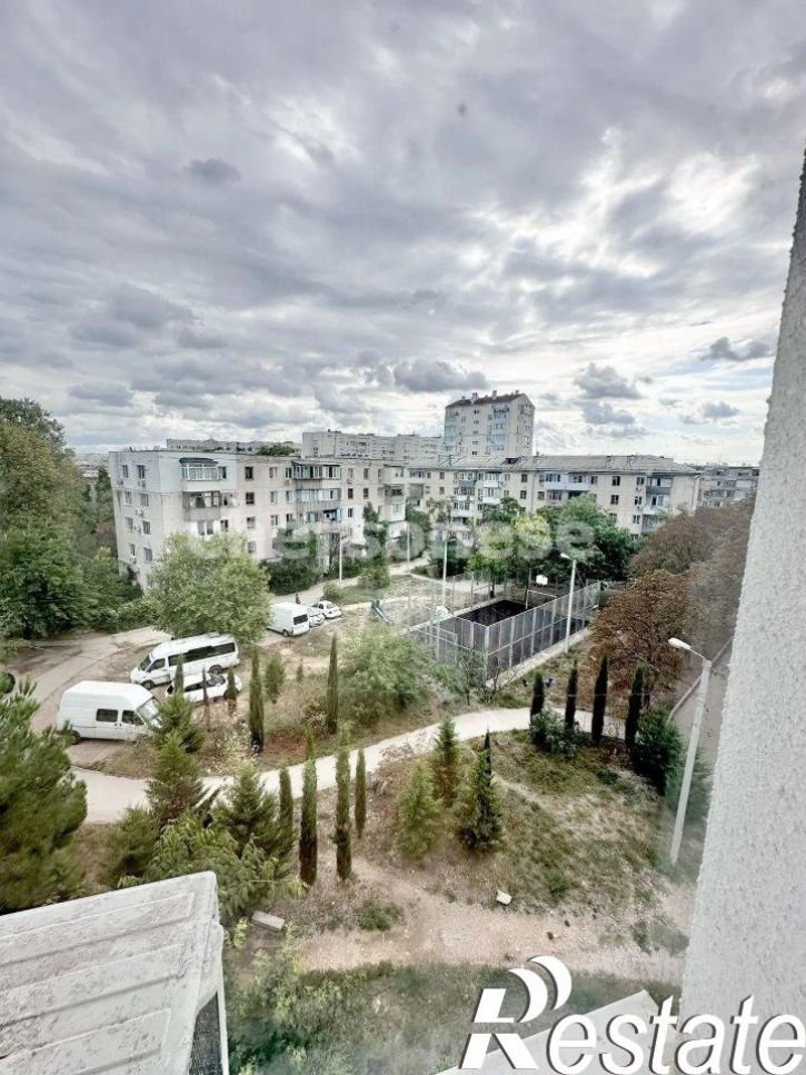 1-комн квартира улица Маршала Крылова, 19,  д. 19