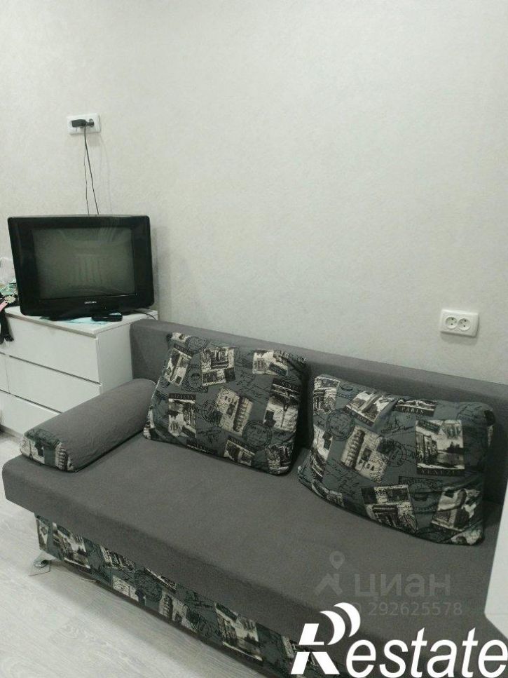 Комната Стахановская улица, 18,  д. 18