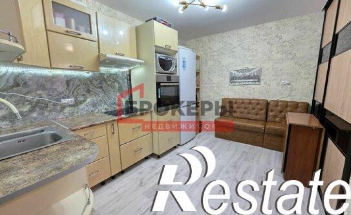 2-комн квартира проспект Генерала Острякова, 172А,  д. 172А