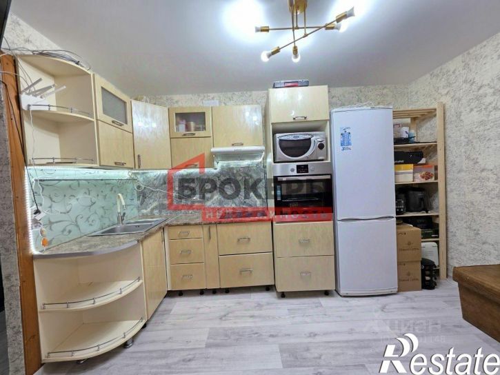 2-комн квартира проспект Генерала Острякова, 172А,  д. 172А