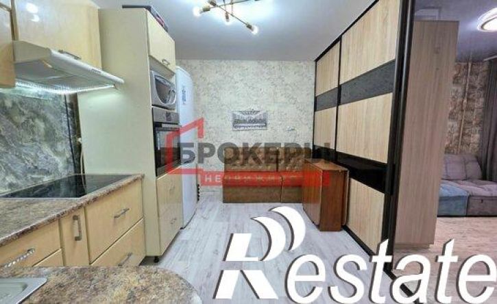 2-комн квартира проспект Генерала Острякова, 172А,  д. 172А