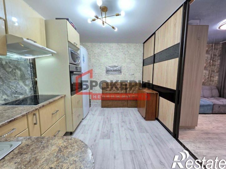 2-комн квартира проспект Генерала Острякова, 172А,  д. 172А