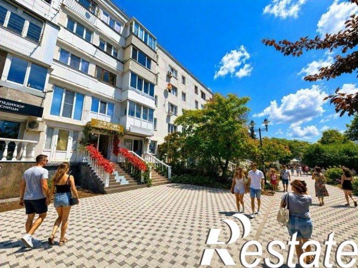 Торговое помещение проспект Октябрьской Революции, 57,  д. 57