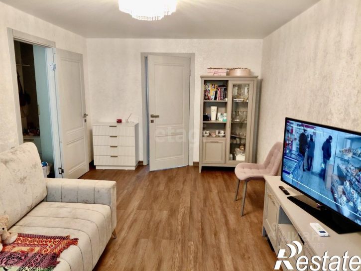 2-комн квартира улица Космонавтов, 5,  д. 5