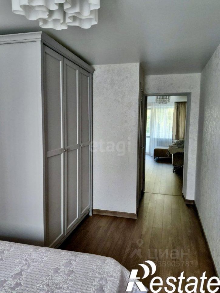 2-комн квартира улица Космонавтов, 5,  д. 5