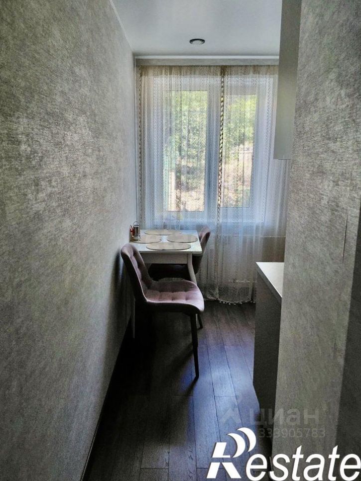 2-комн квартира улица Космонавтов, 5,  д. 5