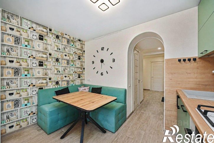 3-комн квартира улица Александра Маринеско, 41,  д. 41