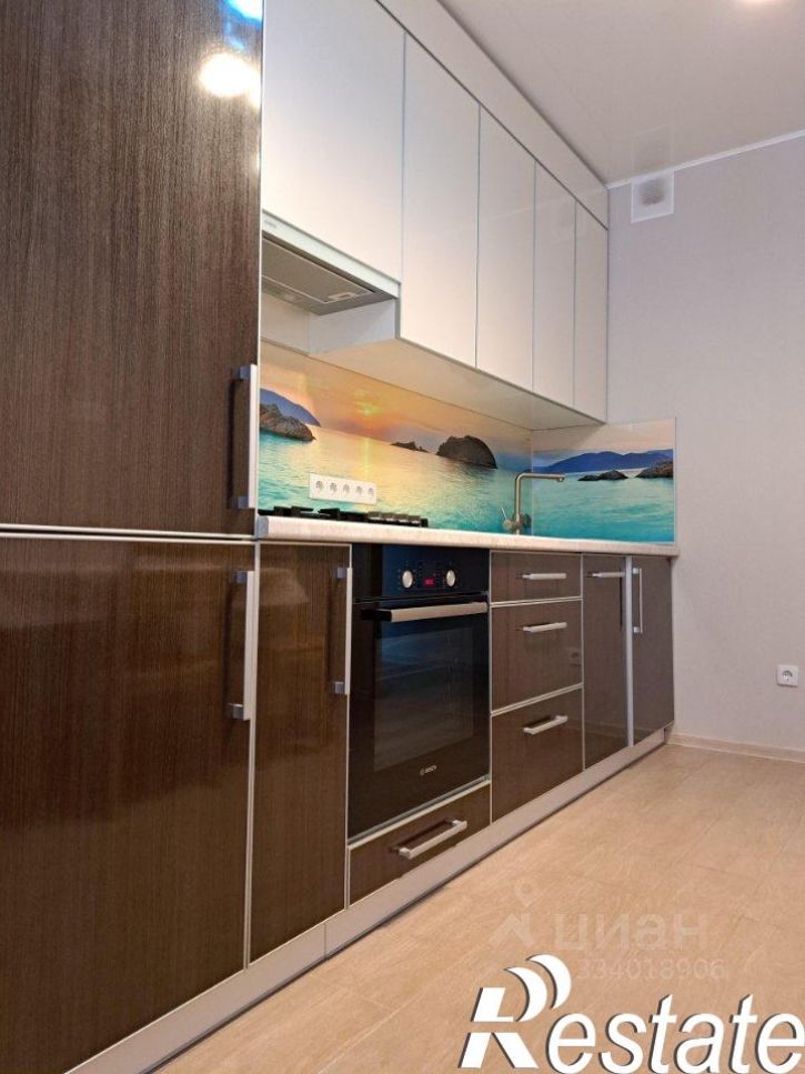 3-комн квартира улица Колобова, 34/1,  д. 34/1