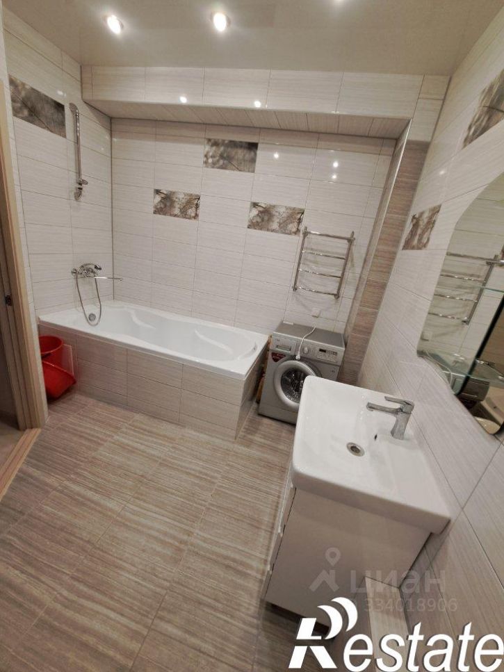 3-комн квартира улица Колобова, 34/1,  д. 34/1