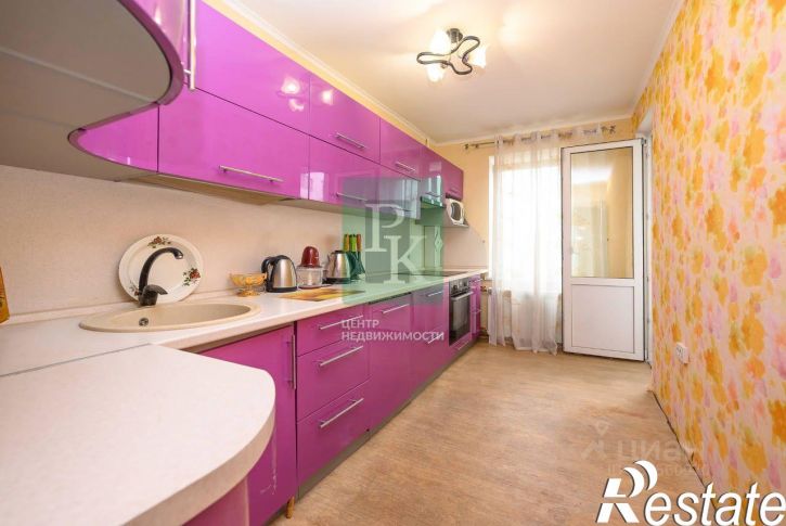 2-комн квартира улица Меньшикова, 84,  д. 84