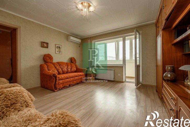 2-комн квартира улица Меньшикова, 84,  д. 84