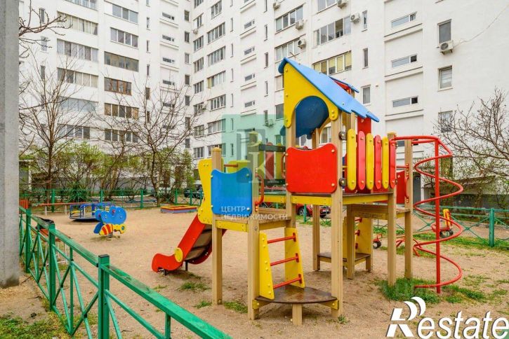2-комн квартира улица Меньшикова, 84,  д. 84