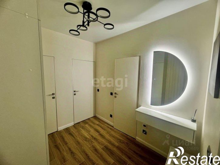 2-комн квартира улица Авроры, 77 к1,  д. 77 к1