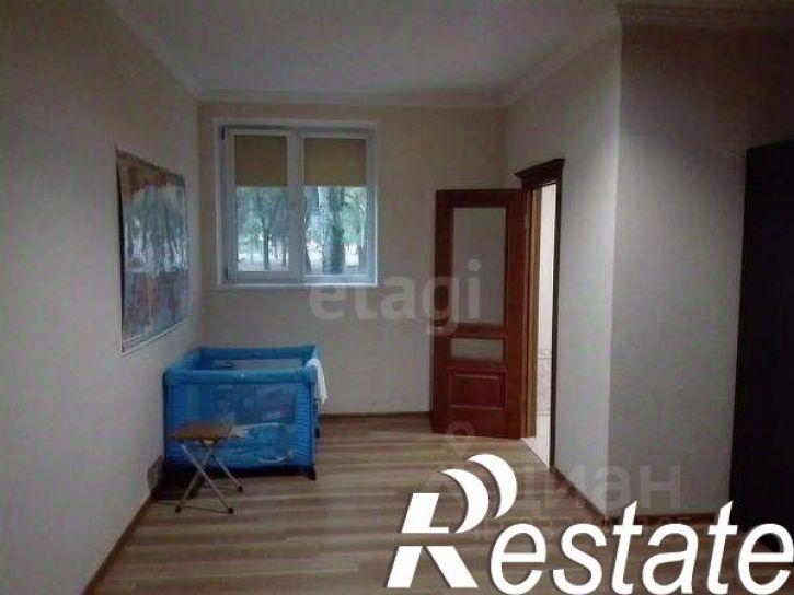 5-комн квартира улица Иванищева, 17,  д. 17