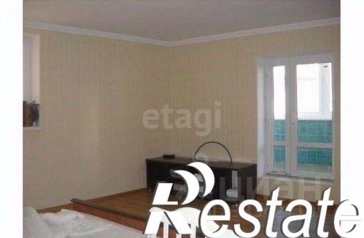 5-комн квартира улица Иванищева, 17,  д. 17